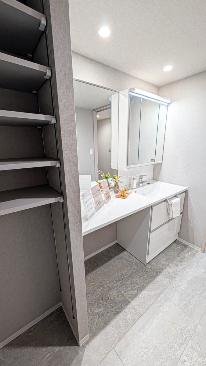 ルピナス国立ステーションスクエア