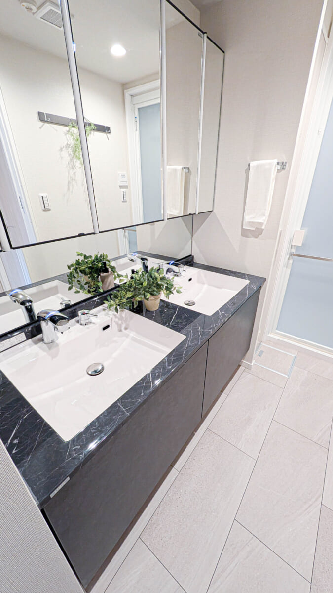 フューズ・コート175