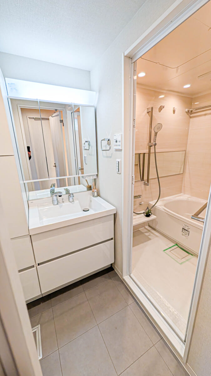 ディオレ西新宿