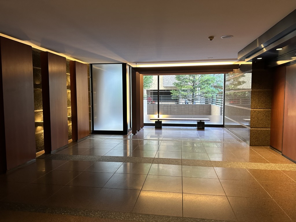 グランフォルム六番町